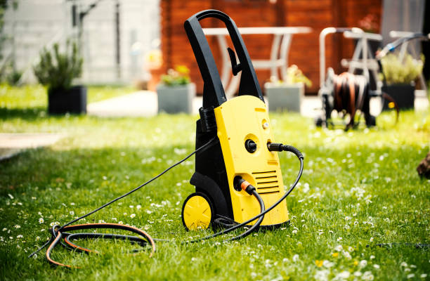 Best Animal Enclosure Cleaning  in Elroy, WI